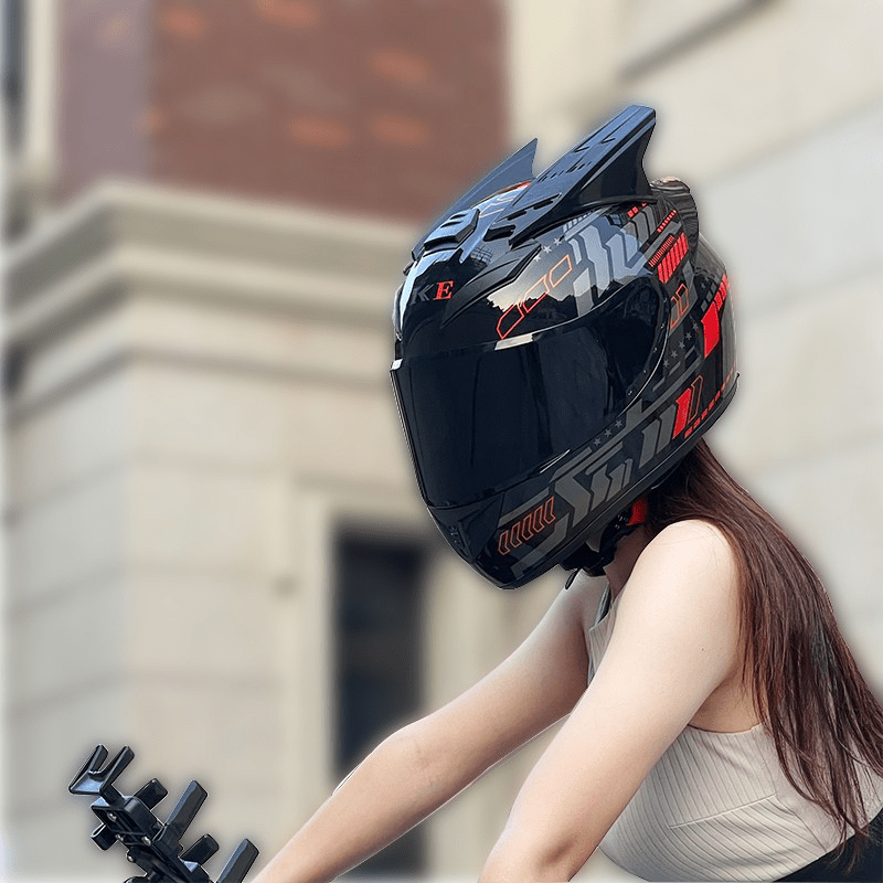 Motorcycle helmet for lady cat ears shape available in all seasonsJSLMotors